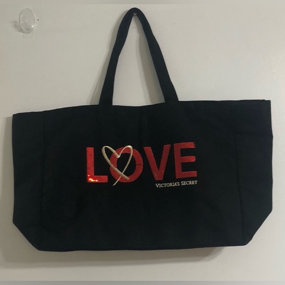 Victoria ’s Secret shoulder bag Love Heart graphic black.25”W X 26LX 16”H - Picture 2 of 8